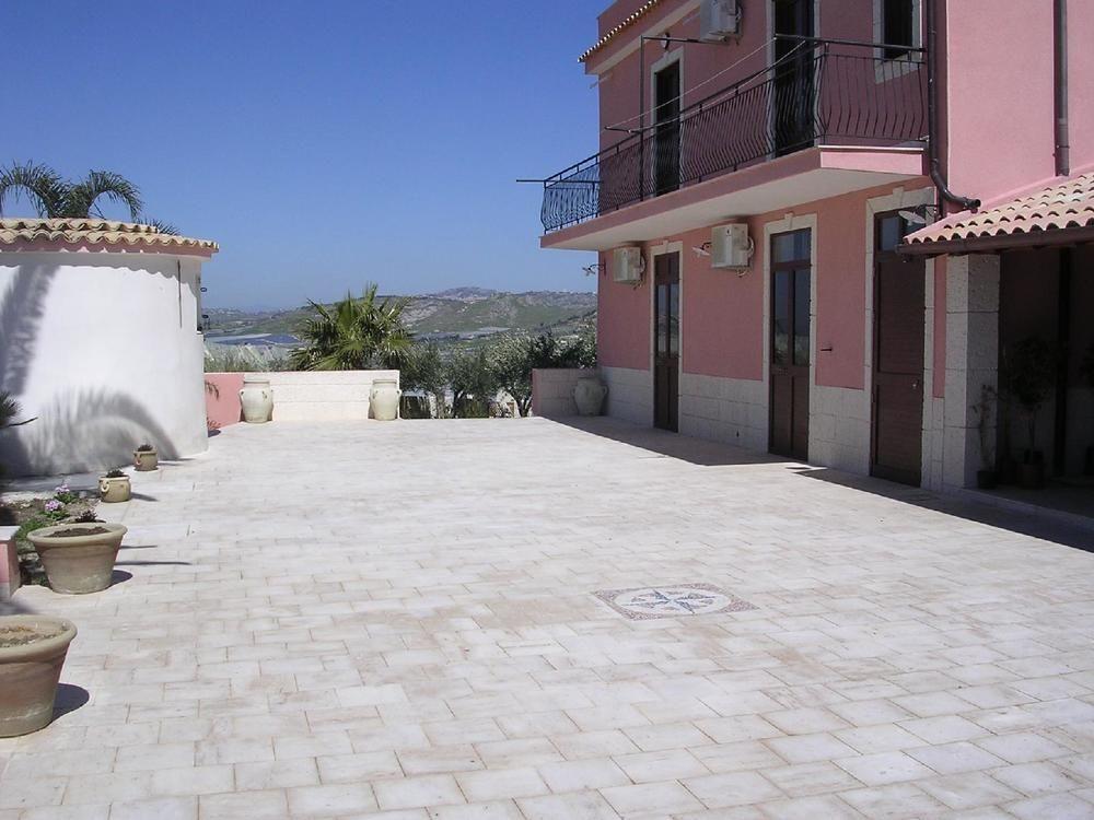 Il Mirto E La Rosa Bed & Breakfast Agrigento Eksteriør bilde